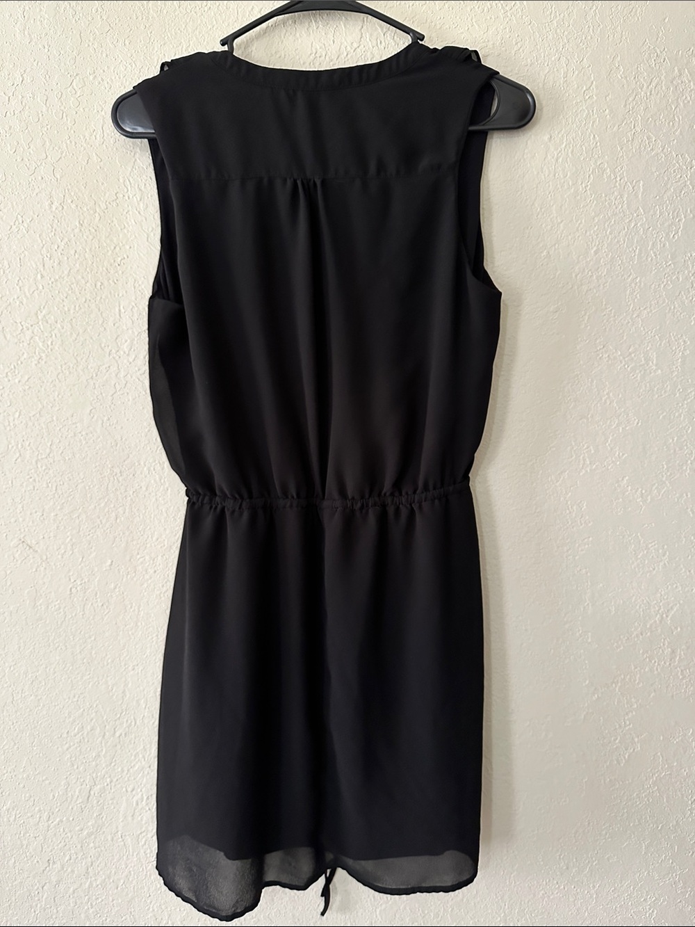 Love Tree Black Chiffon Ruffle-Front Drawstring Mini Dress - Picture 5 of 13